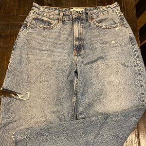 Abercrombie & Fitch High Rise - ‘The Loose’